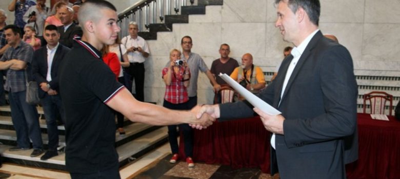 stipendije talentovani sportisti pokrajina batez
